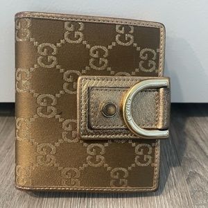 Gucci wallet